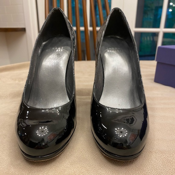 Stuart Weitzman patent platform pump - Picture 3 of 9